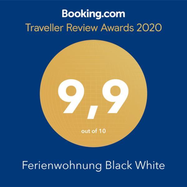 Ferienwohnung Black White Раублинг Экстерьер фото